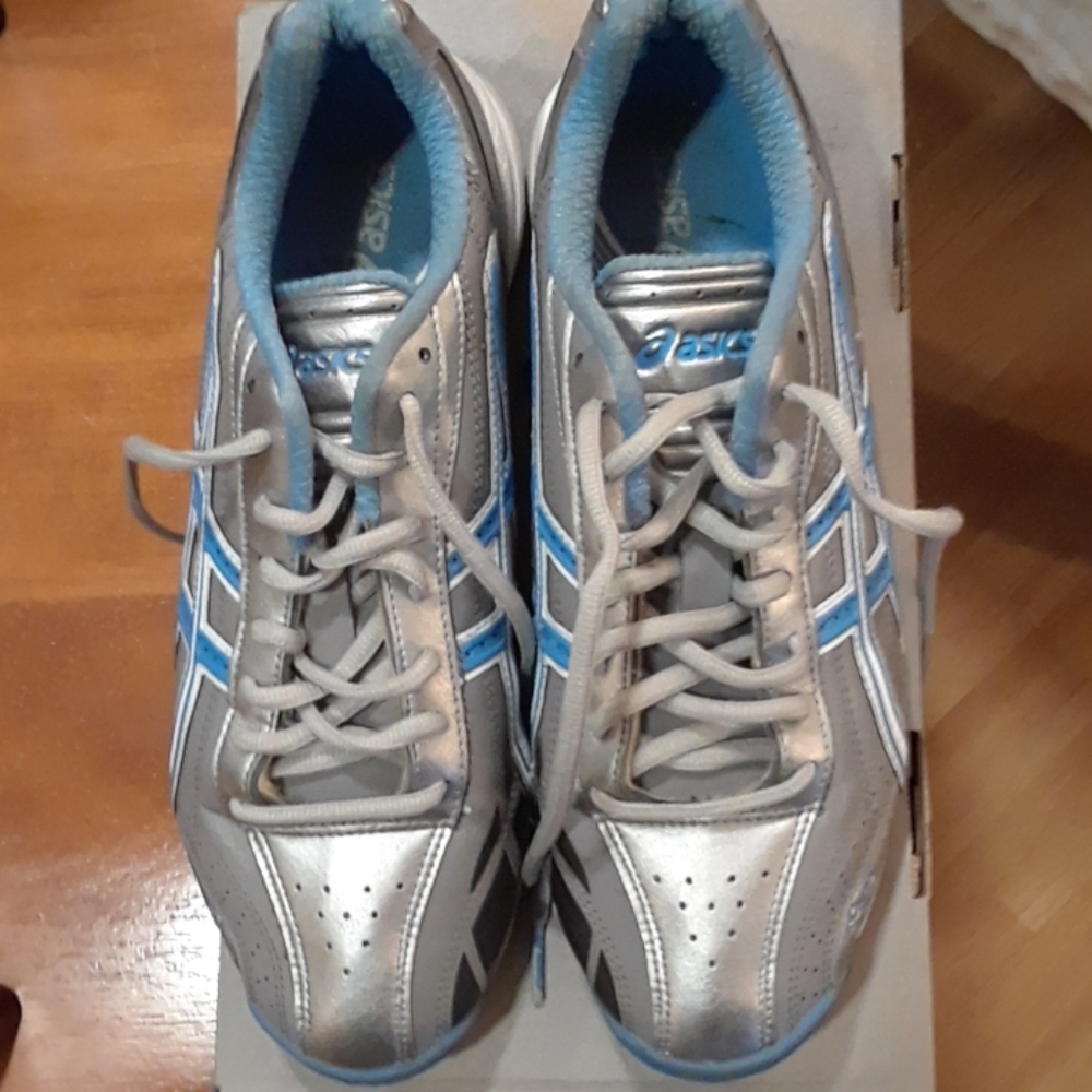 asics turf shoes